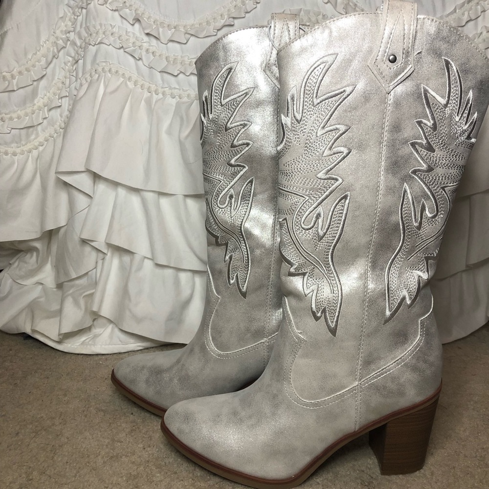 BILLINI COWGIRL BOOTS
